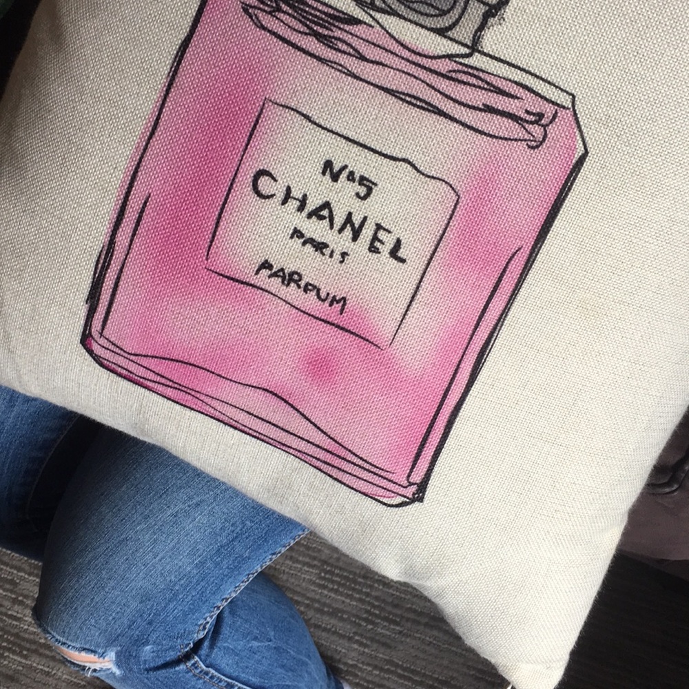 Meet your Posher, Regine